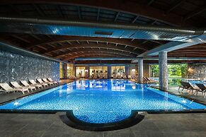 Elexus Hotel Resort & Spa & Casino