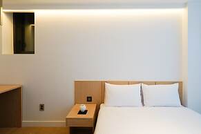 UH Suite The Myeongdong