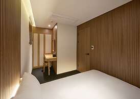 UH Suite The Myeongdong