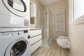 2252 Suite 79 by Barbarhouse