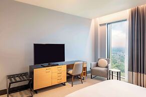 Hilton Woking