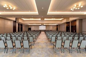 Hilton Woking