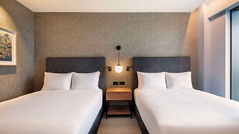 Hilton Woking