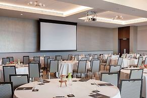 Hilton Woking