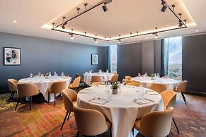 Hilton Woking