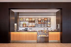 Hilton Woking