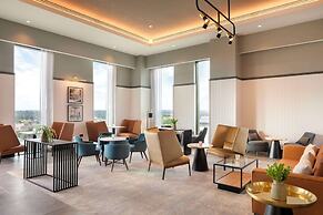 Hilton Woking