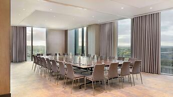 Hilton Woking