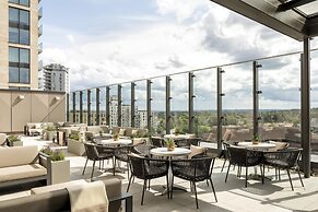 Hilton Woking