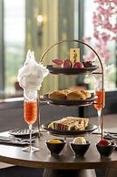Hilton Woking