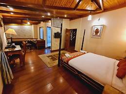 Omega Residency