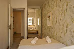 My Fair Lisbon -modern flat with elevator in central Lisbon