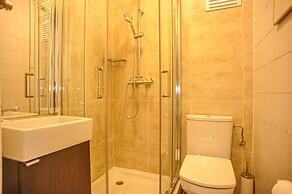 My Fair Lisbon -modern flat with elevator in central Lisbon