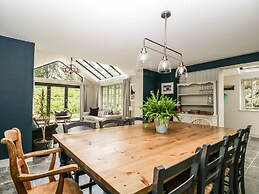 Hillside Cottage