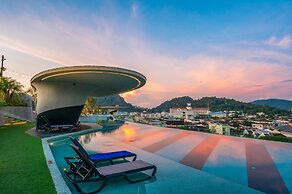 HOMA Phuket Town