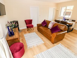 Ramsey Lodge