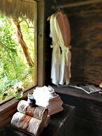 Troje Cabin