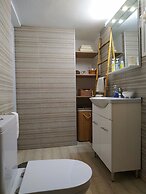 House Sleeps 4 With Pets