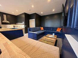 Bullseye Bunk House by Sasco