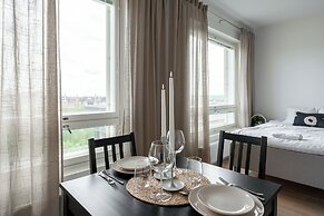 Stunning Views 1BR Home with Sauna and Balcony
