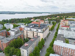 Stunning Views 1BR Home with Sauna and Balcony