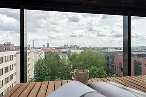 Stunning Views 1BR Home with Sauna and Balcony