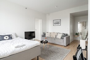 Stunning Views 1BR Home with Sauna and Balcony
