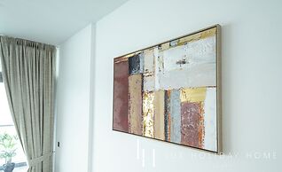 LUX - Opulent Island Suite 6