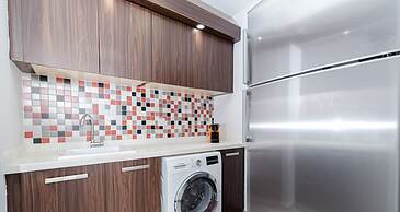 LUX - Opulent Island Suite 6