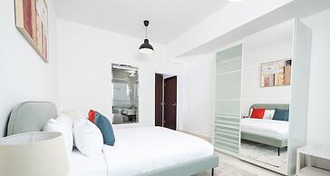 LUX - Opulent Island Suite 6