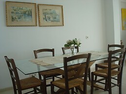 Catalina 3B Apartment Facing the sea