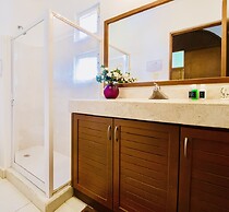 Gorgeous 22 People Villa With Pool Playacar Phase 2