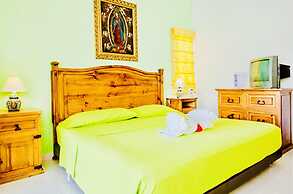 Gorgeous 22 People Villa With Pool Playacar Phase 2