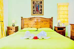 Gorgeous 22 People Villa With Pool Playacar Phase 2