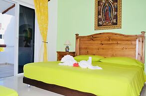 Gorgeous 22 People Villa With Pool Playacar Phase 2