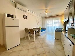 Lovely Flat With Sunny Terrace