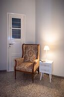 Blue Ark Acropolis Light