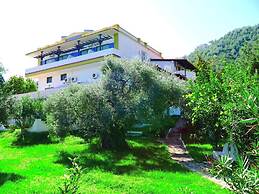 Blue Bay Beach Hotel