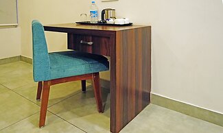 Treebo Lazystay Grand Patia