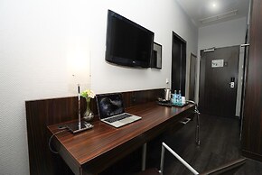 The Atrium Hotel