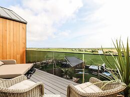 Sennen Skies