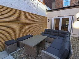 4 Normanby Terrace