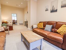 4 Normanby Terrace