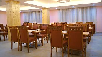 HOTEL YEASEL CONTINENTAL