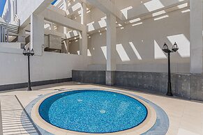 HiGuests - Burj Al Nujoom Tower