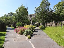 Lychgate Cottage