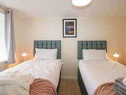 Sportsmans Lodge