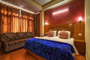 Goroomgo King Palace Shimla