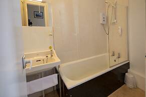 The Stromness Hotel