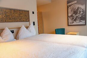 Eiger Lodge Chic